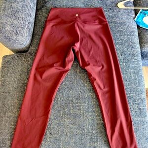 Lululemon Maroon High-Waisted Leggings